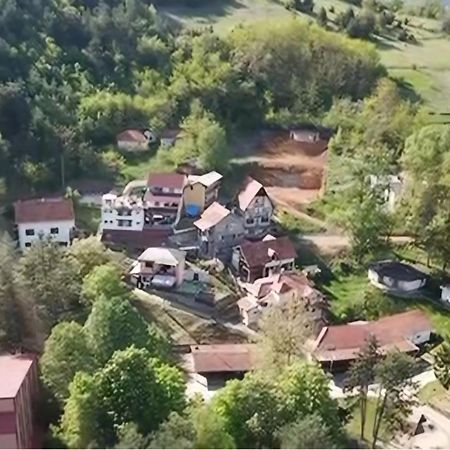 Domacinstvo Jolovic Hotel Кралево Екстериор снимка