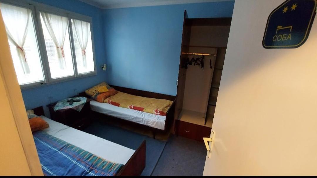 Domacinstvo Jolovic Hotel Кралево Екстериор снимка