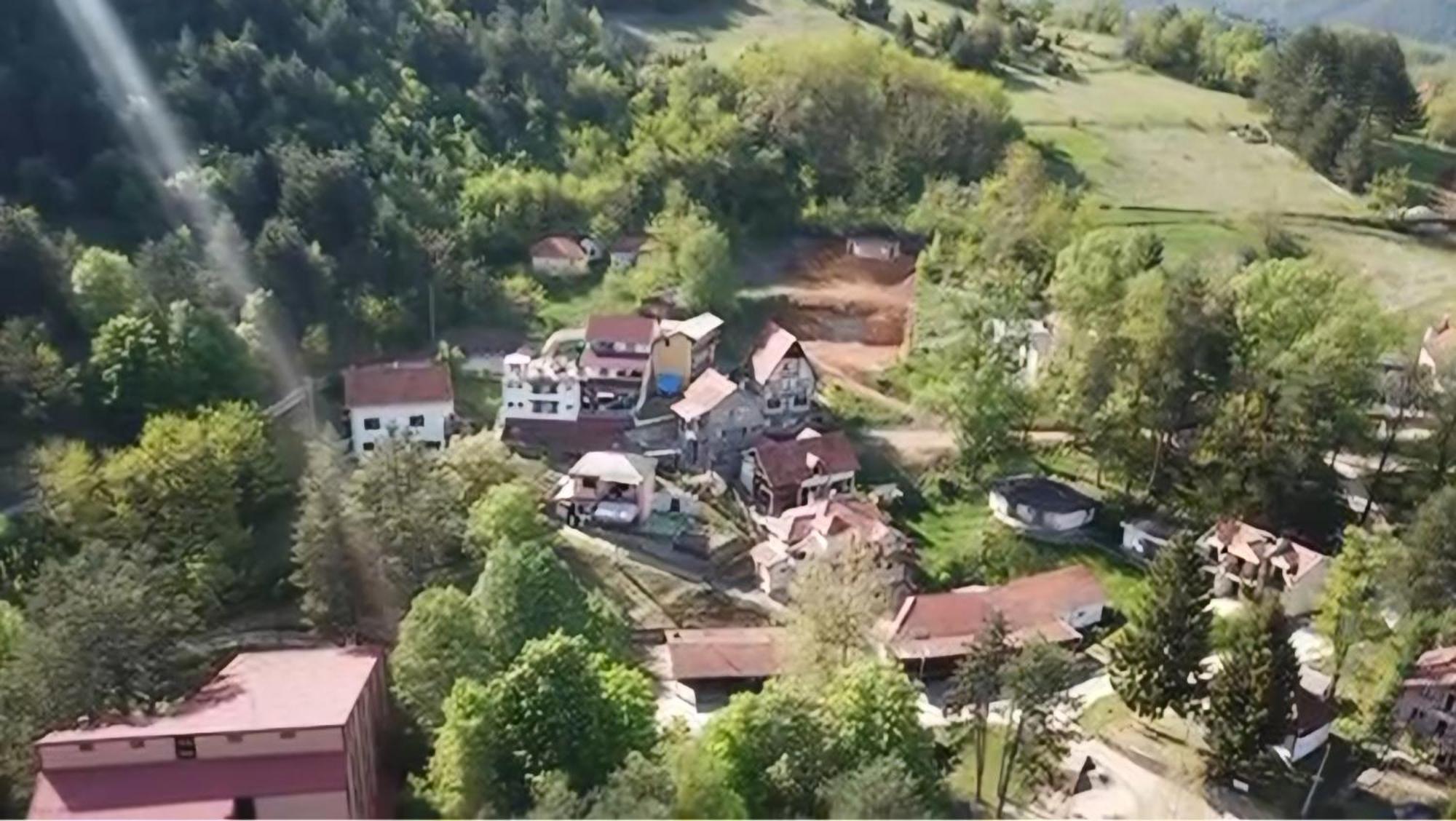 Domacinstvo Jolovic Hotel Кралево Екстериор снимка
